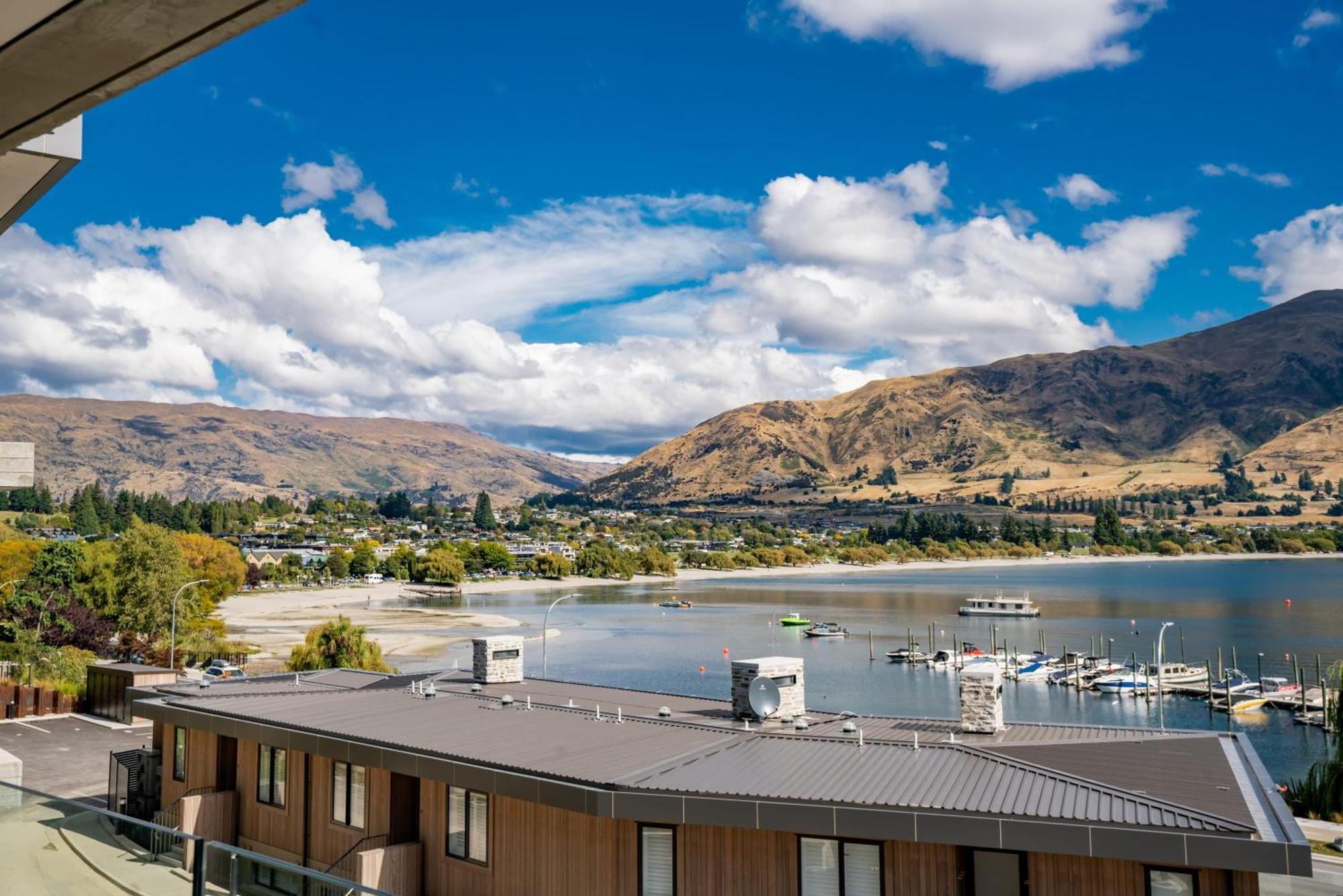 Lakeside Luxury 2 Bedroom Apartment Wanaka Exteriör bild