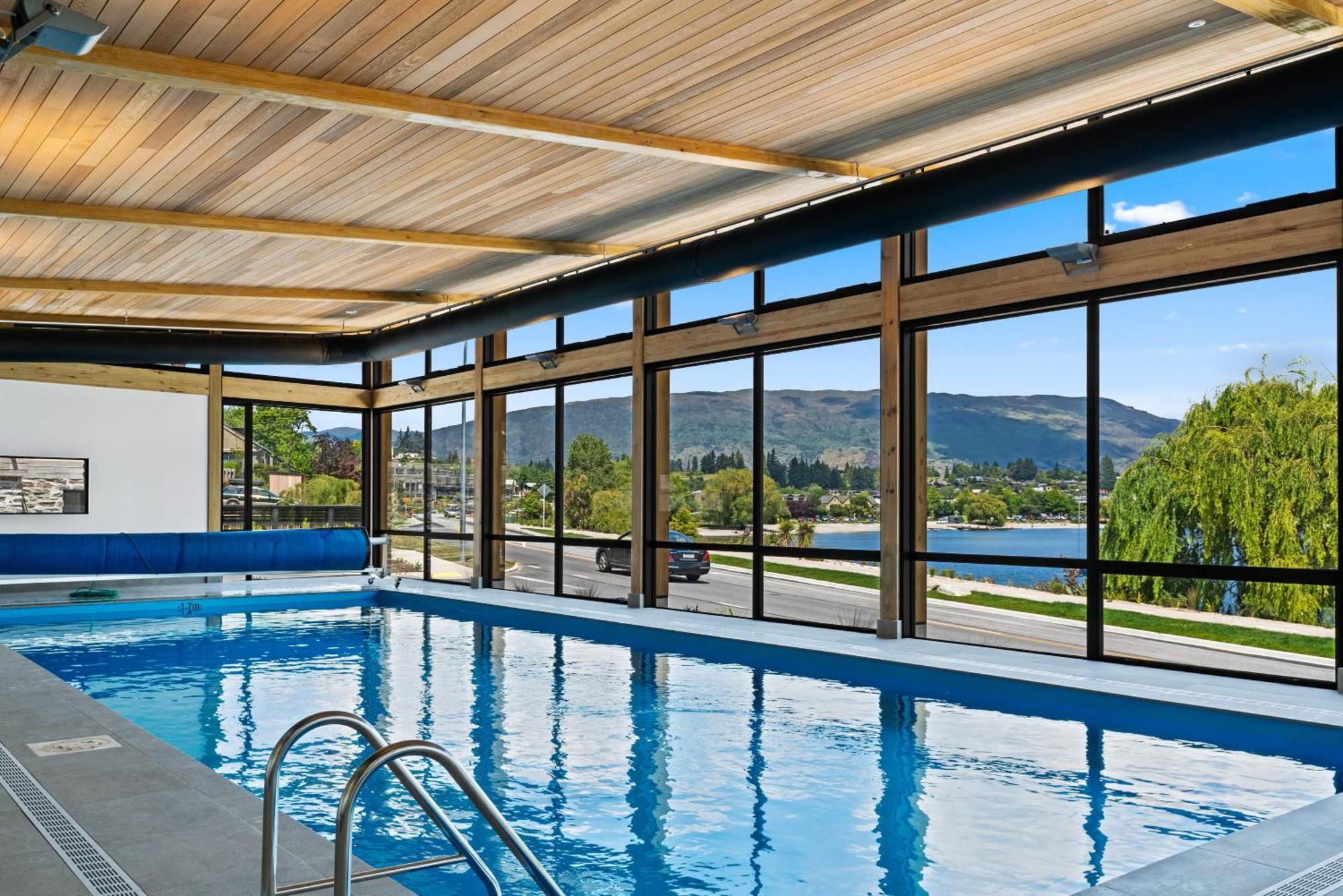 Lakeside Luxury 2 Bedroom Apartment Wanaka Exteriör bild